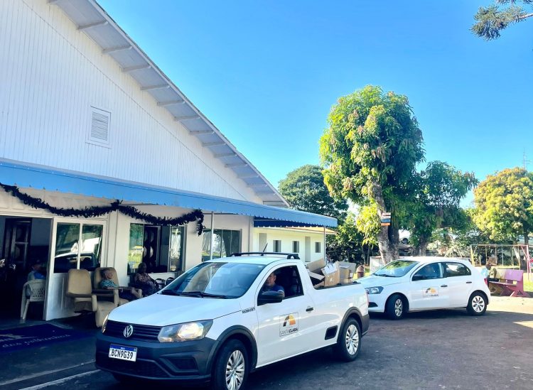 Colaboradores da VISAC entregam 450 quilos de alimentos ao Lar dos Velhinhos