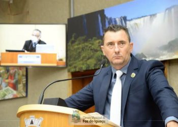 Contra o arrocho nos impostos, vereador propõe o programa “Nota Foz”