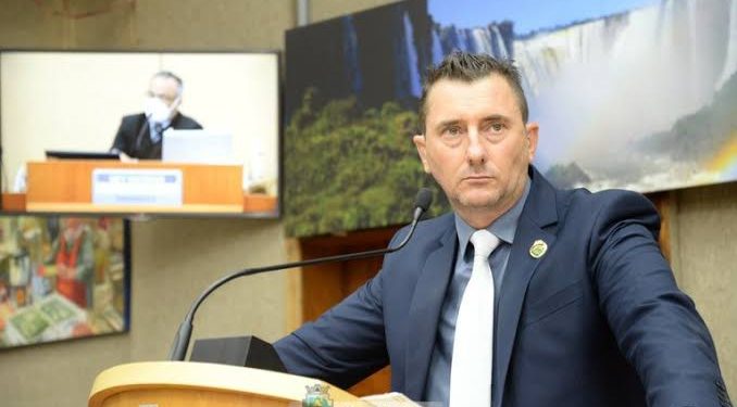 Contra o arrocho nos impostos, vereador propõe o programa “Nota Foz”