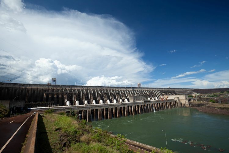 Itaipu deixa legado de obras e transforma infraestrutura do Oeste do Paraná
