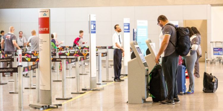 Movimentação no fim de ano registra alta de 45,6% e atinge marca de 9,76 milhões de passageiros