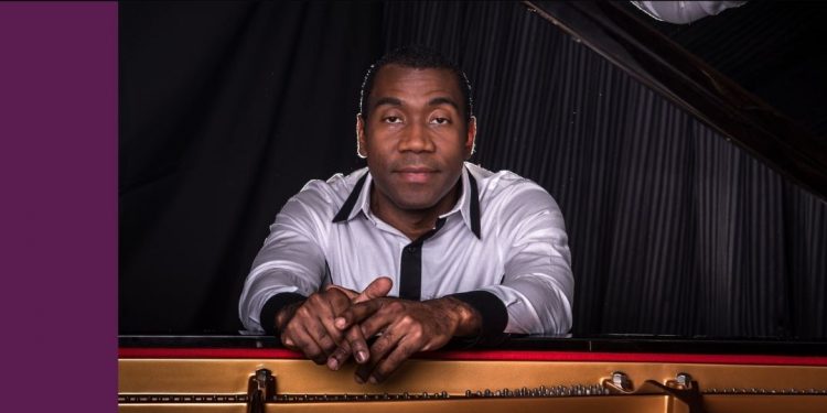 Pianista Hercules Gomes vai se apresentar em Foz