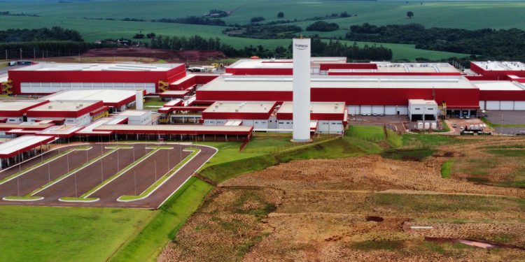 Paraná ganha o maior frigorífico de suínos da América Latina