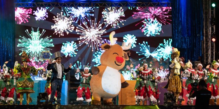 Abertura do Natal no Gramadão consagra Foz como um destino das festas de fim de ano