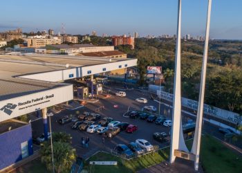 Trade turístico e Polícia Federal buscam acelerar o tempo para controle migratório