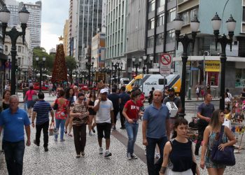 Censo aponta crescimento populacional em 62% dos municípios paranaenses