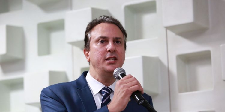 Piso nacional dos professores sobe para R$ 4.420,55