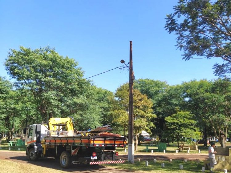 Governo Municipal inicia substituição das lâmpadas da iluminação pública por LED
