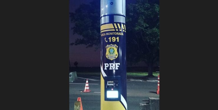 Totem instalado na BR 277 também deverá auxiliar a PRF na Ponte da Integração