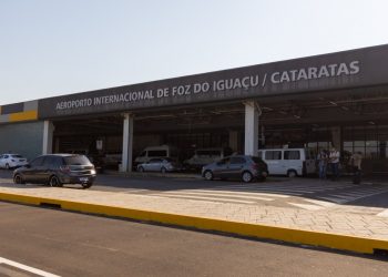 Aeroporto Internacional de Foz do Iguaçu orienta moradores sobre cuidados com fauna e flora nas proximidades do sítio aeroportuário