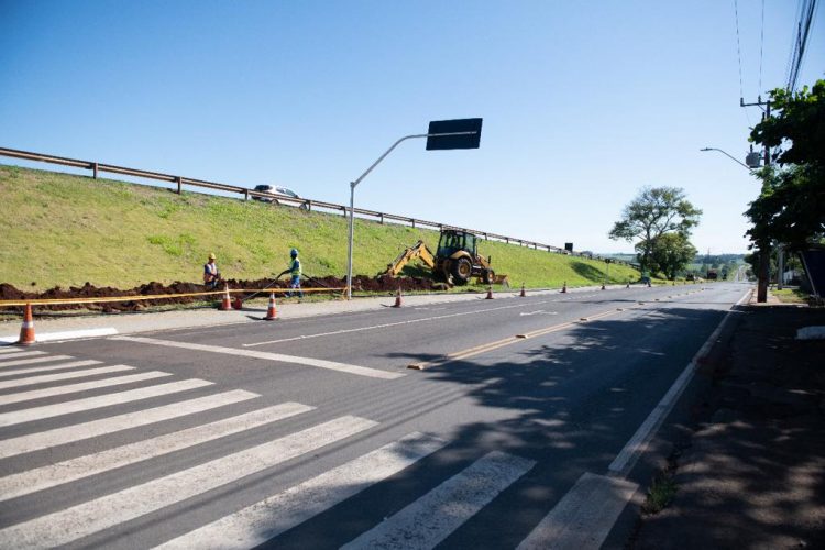 Iniciam as obras de iluminação no trecho da BR-277 em Santa Terezinha de Itaipu