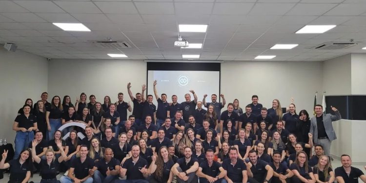 Com expressiva atuação no PR, Cresol Conexão completa 13 anos e comemora avanços