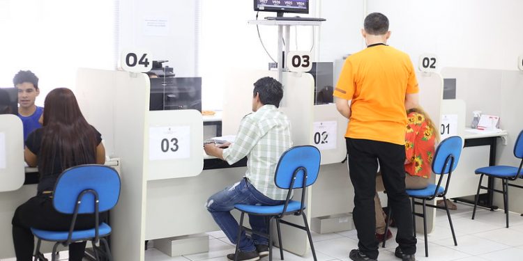 Agência do Trabalhador de Foz do Iguaçu passa a oferecer café da manhã aos cidadãos atendidos