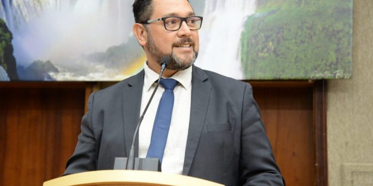João Morales confirma: em fevereiro vão discutir sobre o aumento de vereadores em Foz