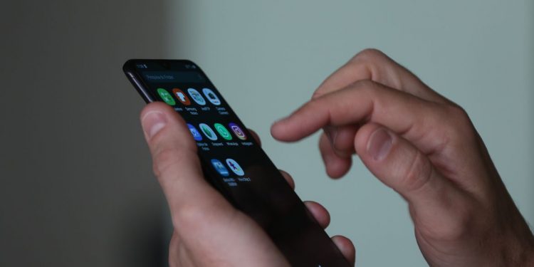 Banco Central alerta para golpes relativos a valores a receber