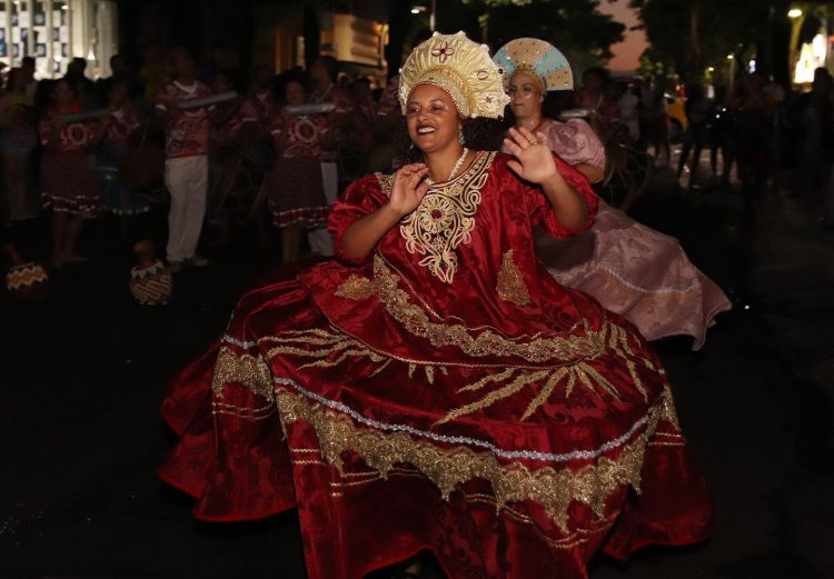 Blocos do Coletivo Popular levaram cultura para a Avenida Brasil