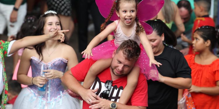 Carnaval chaga ao último dia nesta terça com Canja do Galo Inácio e “Saudade”