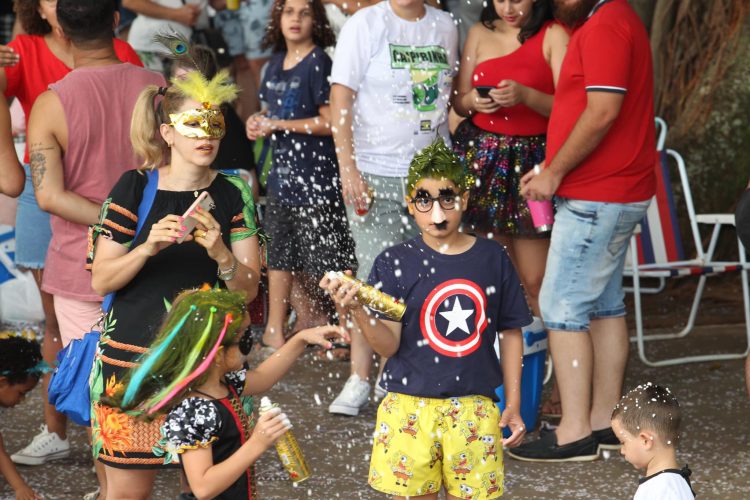 Carnaval chaga ao último dia nesta terça com Canja do Galo Inácio e “Saudade”