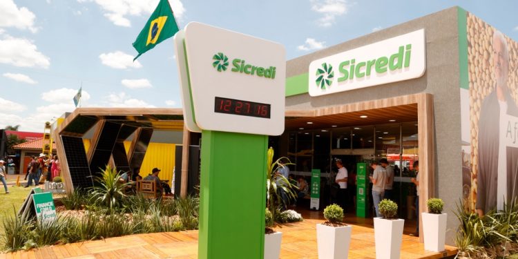 Show Rural 2023: Sicredi tem resultado histórico com R$326  milhões em volume de negócios