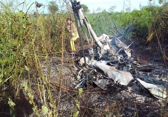 Duas pessoas morrem em queda de helicóptero brasileiro no Paraguai