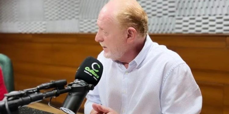 “Tenho conversado com o prefeito Chico dentro da questão bem republicana”, disse Vermelho