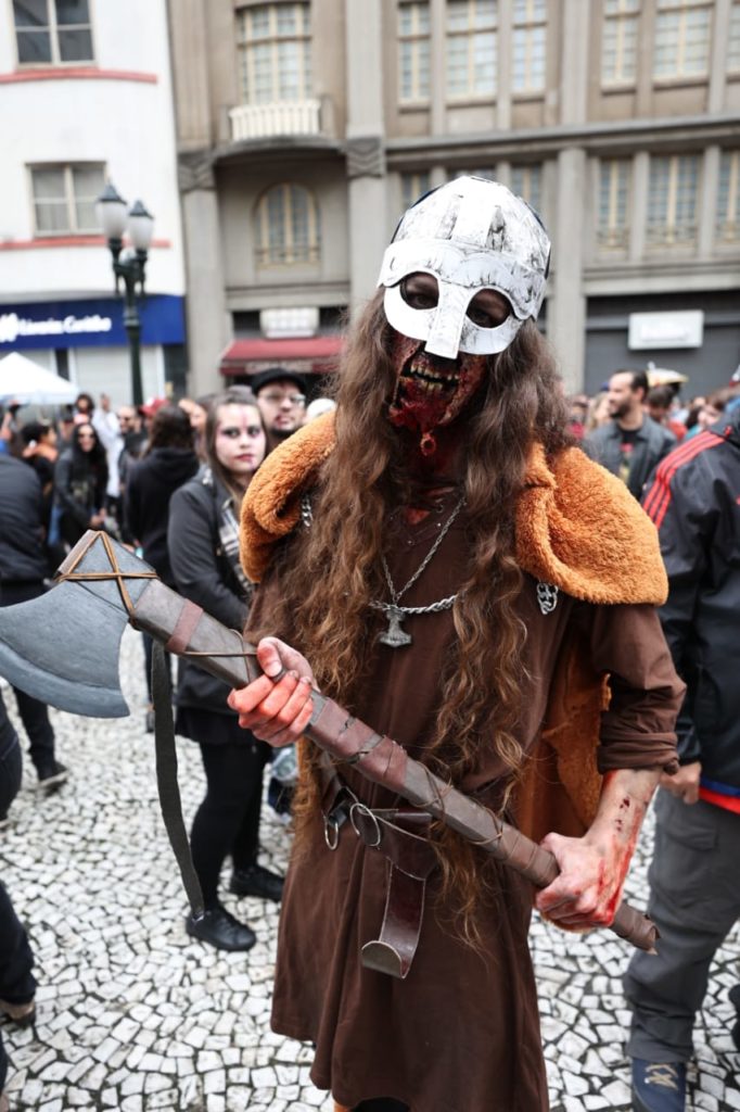 Carnaval de Curitiba teve “Marcha Zumbi”