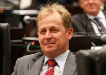 Elton Welter assume hoje a vaga de Enio Verri na Câmara Federal