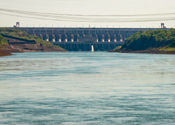 Nível do Rio Paraná começa a baixar nesta sexta-feira (3)