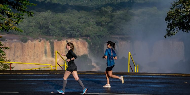 A Meia das Cataratas proporciona uma experiência completa