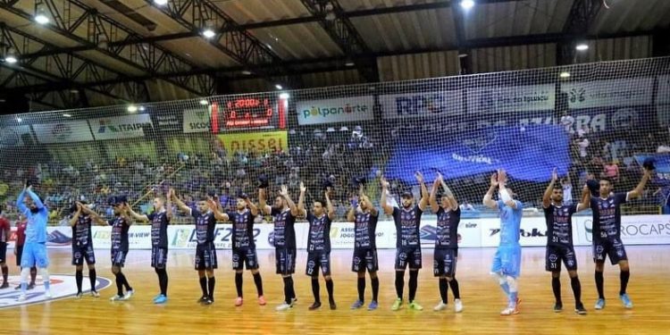 Foz Cataratas estreia no campeonato paranaense neste sábado com portões abertos a torcida