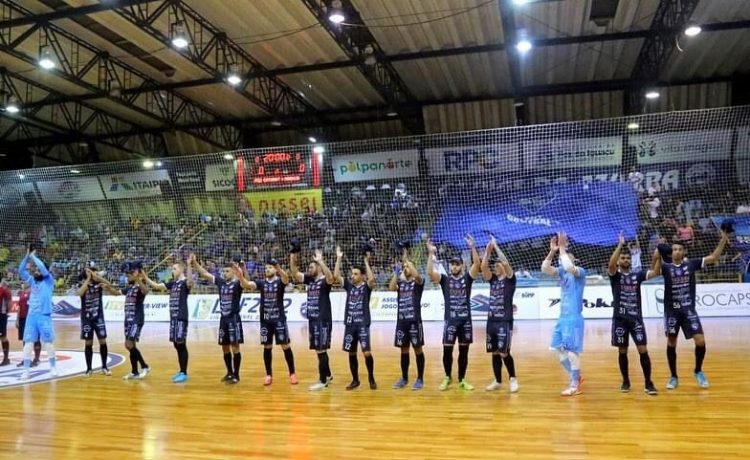 Foz Cataratas estreia no campeonato paranaense neste sábado com portões abertos a torcida