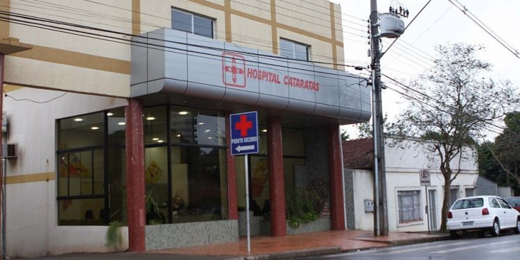 Com o avanço de casos graves de dengue em Foz prefeito pede para antecipar os atendimentos no Hospital Cataratas