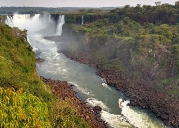 Marinha faz alerta sobre a navegação no Rio Iguaçu