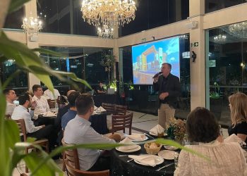 Sicredi Vanguarda homenageia imprensa local em comemoração ao Dia do Jornalista