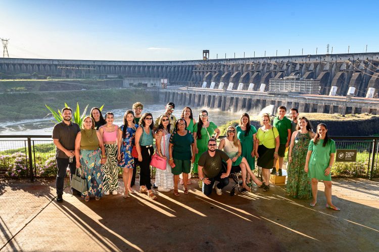 Visit Iguassu apoiou ações do Março Verde que visam conscientização de doença rara