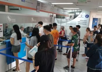 Paraguaios começam a deixar o país para o feriadão em destinos brasileiros