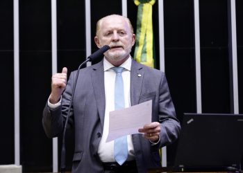 Deputado Vermelho protocola projeto para aumentar segurança nas escolas