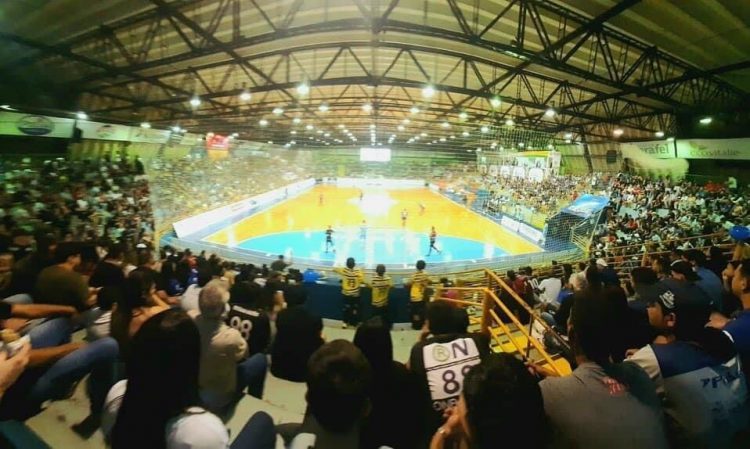 Foz Cataratas estreia na Liga Nacional, em casa, nesta segunda