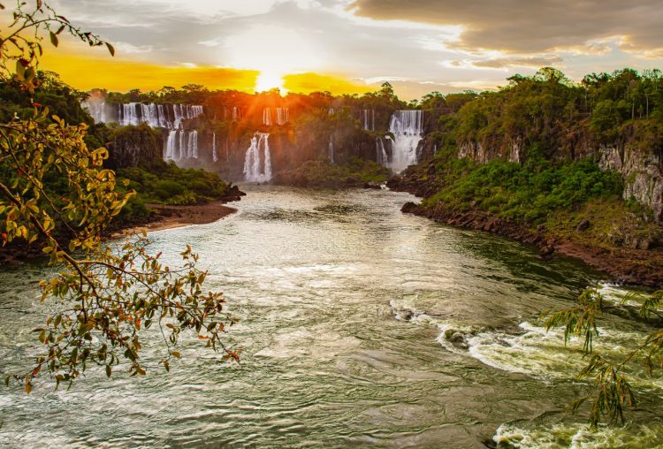 Parque Nacional do Iguaçu recebeu 25 mil visitantes no feriadão de Páscoa