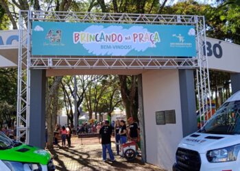 Praça lotada: assim começaram as comemorações do aniversário de Santa Terezinha de Itiapu