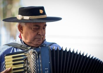 Morre Luiz Carlos Borges, cantor tradicionalista gaúcho