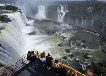 Clima do mês de maio encanta visitantes no Parque Nacional do Iguaçu