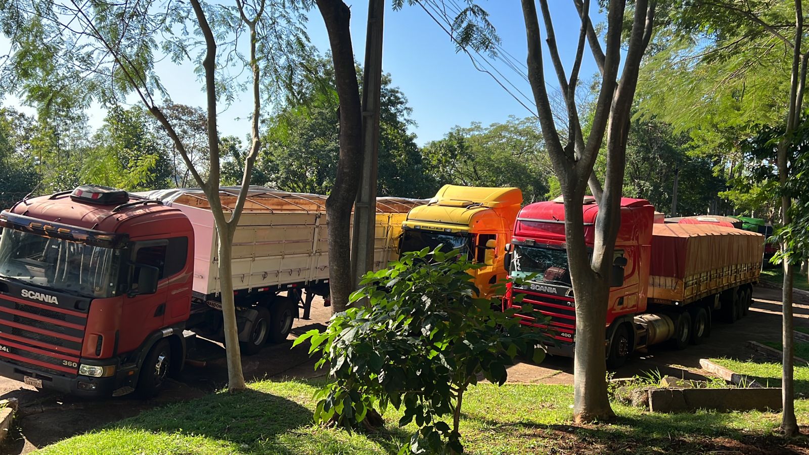 Caminhao carreta 【 ANÚNCIO Dezembro 】