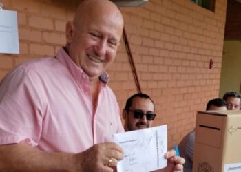 Claudio Felippa é eleito prefeito de Puerto Iguazú pela 5ª vez