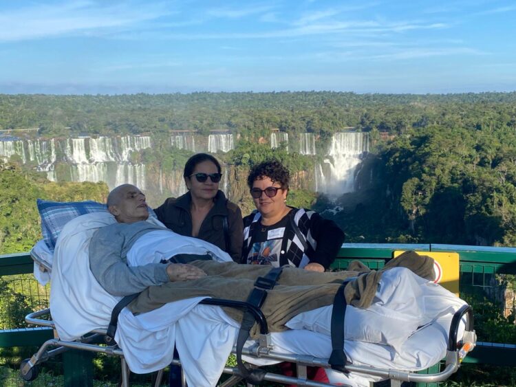 “Pessoalmente é muito mais bonito”, afirma paciente internado no Hospital Costa Cavalcanti em primeira visita às Cataratas