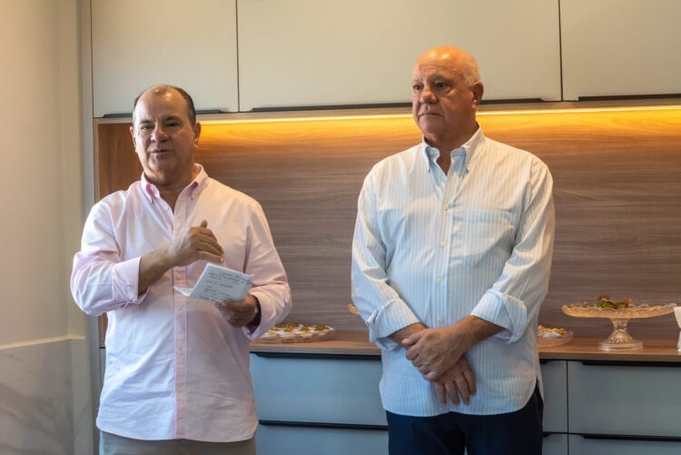 Tarobá Construções celebra entrega antecipada do Residencial Tancredo