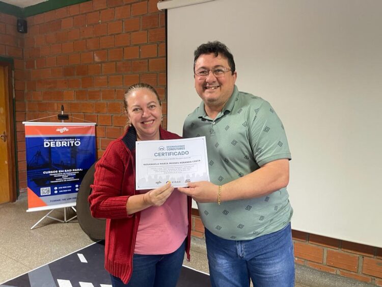 VISAC prepara mais 25 motoristas para atuarem como profissionais do transporte