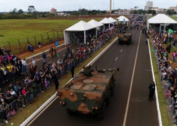 Prefeitura começa montagem da estrutura para o Desfile de 7 de Setembro