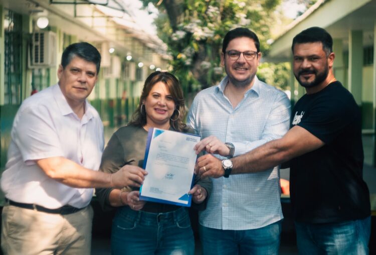 Seis Colégios Estaduais serão reformados em Foz através da indicação do Deputado Matheus Vermelho