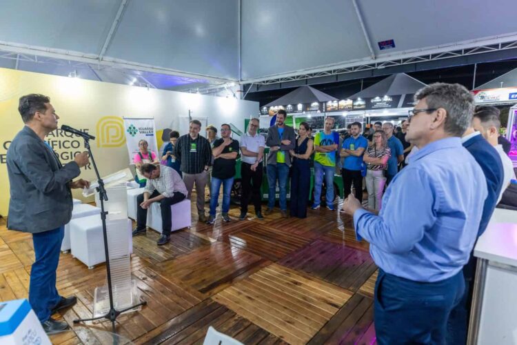 Expomed sedia a renovação da parceria entre PTI e Cientech para o desenvolvimento regional